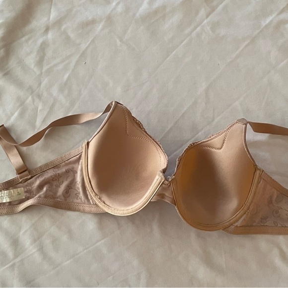 Three for Less Than The Price of One! Tan, Beige, & Black Bras, Size 38D - Picture 12 of 13